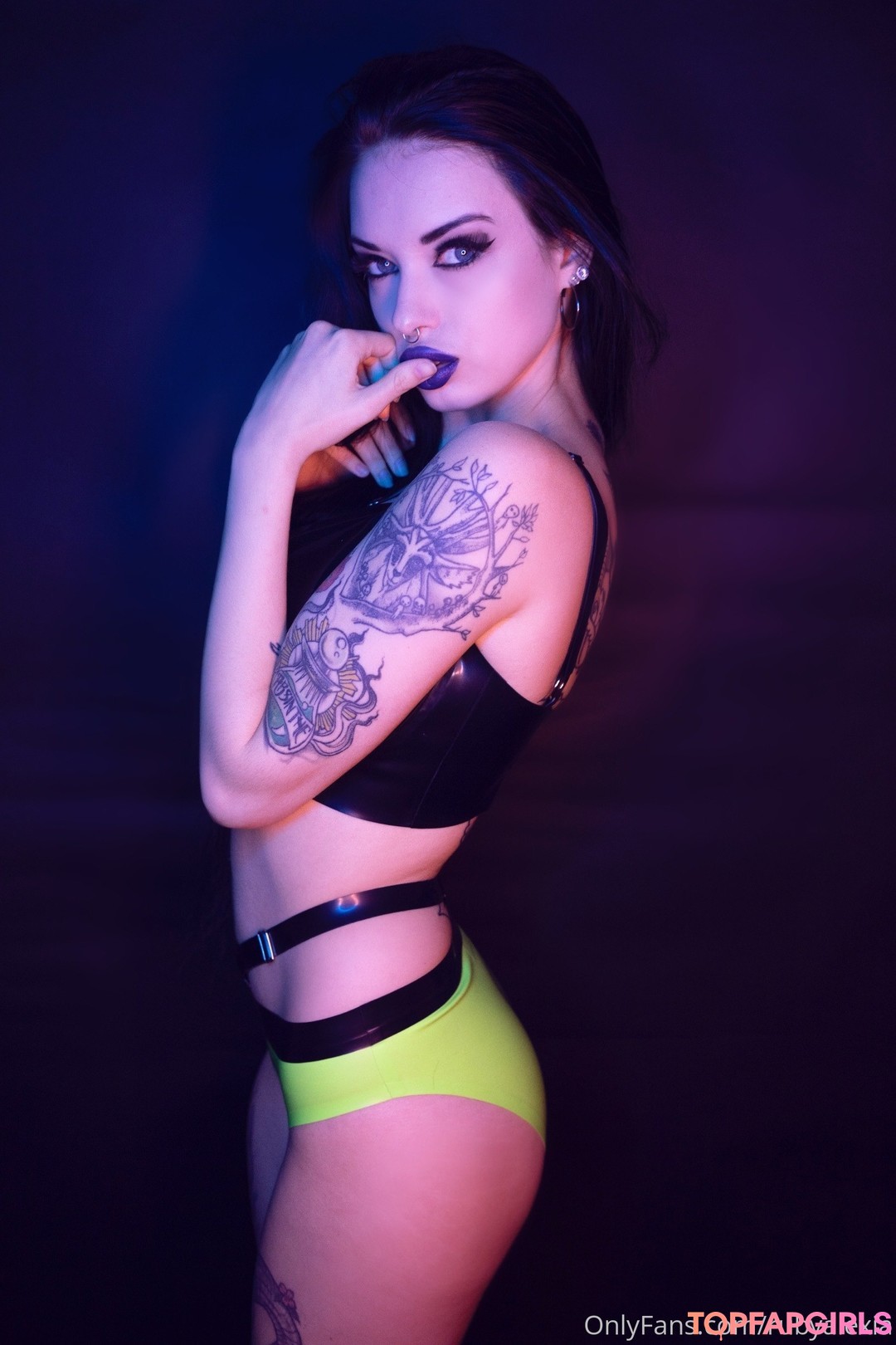 knees onlyfans perfect candids