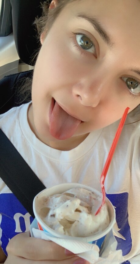 Jen Moon nude onlyfans