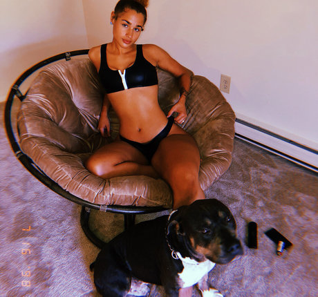 Janae Girard onlyfans nudes