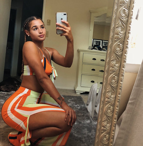 Janae Girard onlyfans keak