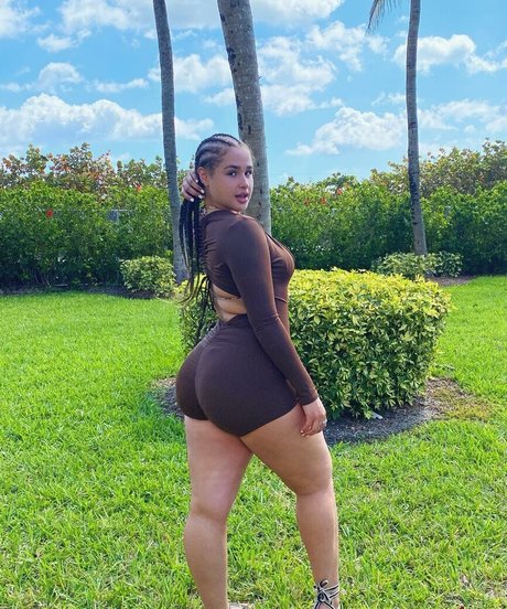 Janae Girard onlyfans