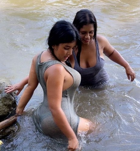 Alejandra Quiroz onlyfans nude content