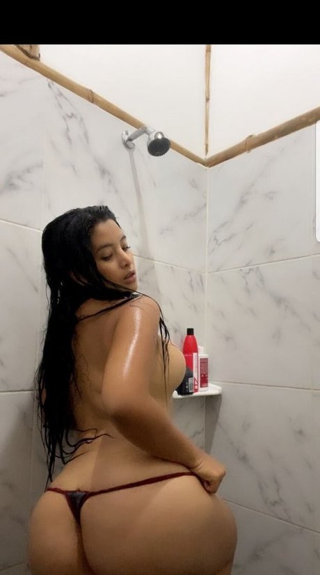 Alejandra Quiroz onlyfans sextape leak