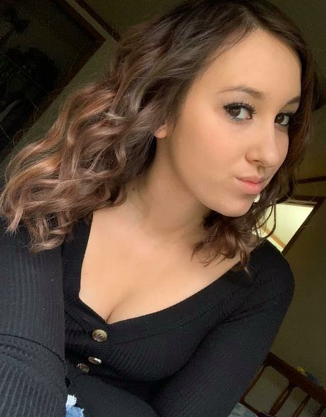 Sahara Summer onlyfans mega