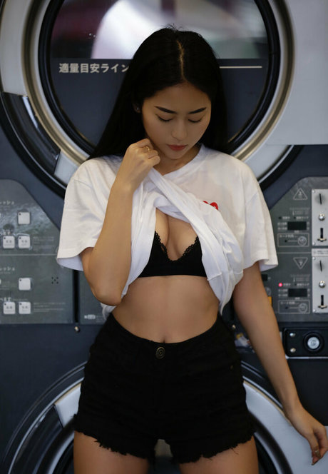 Rina Toeda free only fans