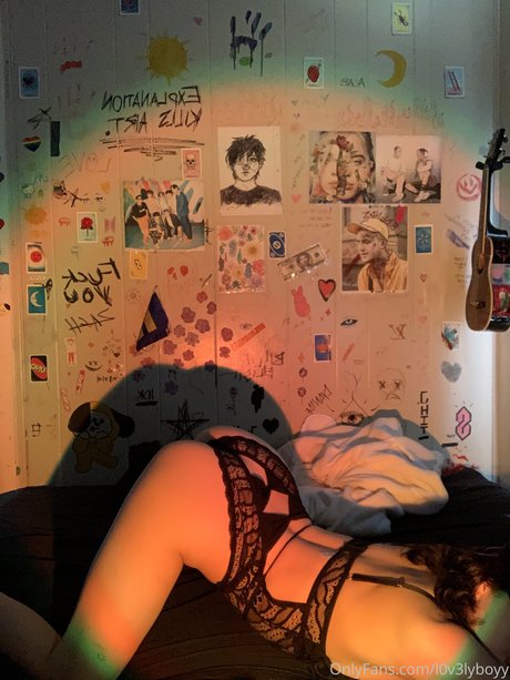 l0v3lyboyy onlyfans nude leaks