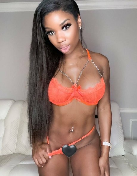 Jasmine hayes onlyfans model