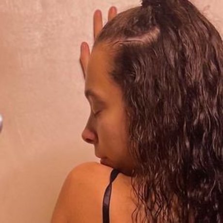 locobellaaa leaked onlyfans porn