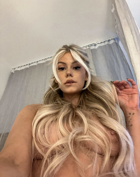 Emisecrets nude only fans