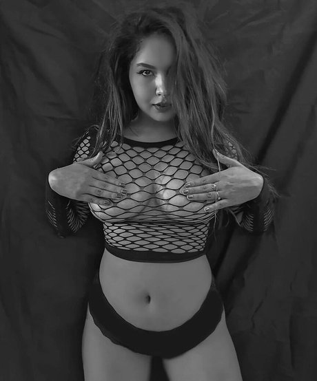 Zeeba Kalan onlyfans xx