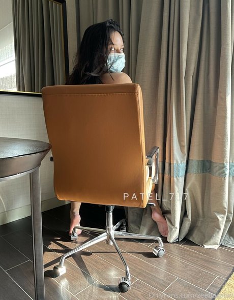 Zeeba Kalan onlyfans leaks.