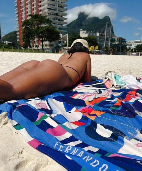 cantantesirena feet onlyfans