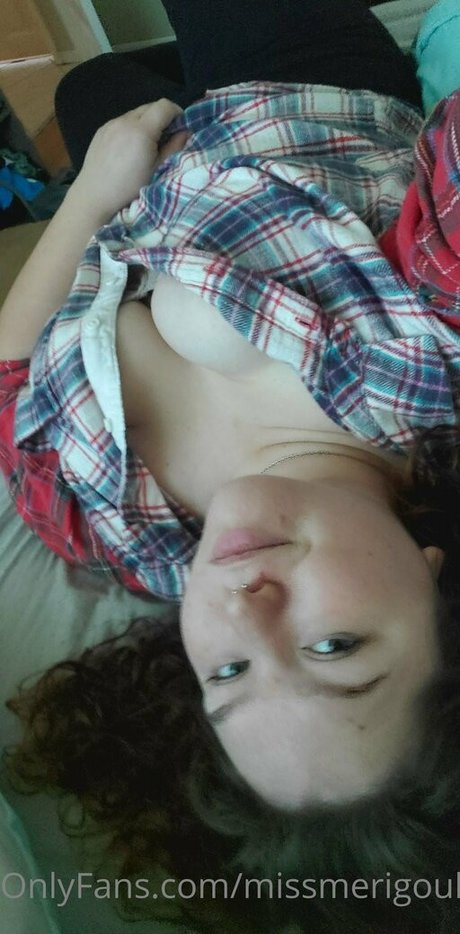 MissMeriGould onlyfans leaks