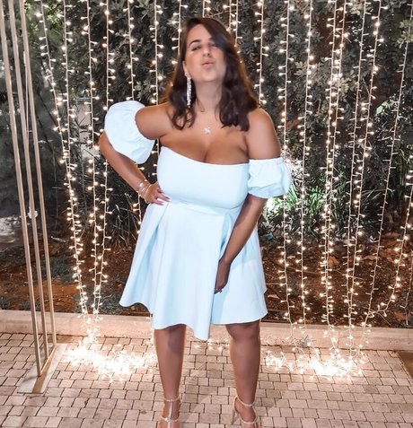 Sapir Sol onlyfans topless