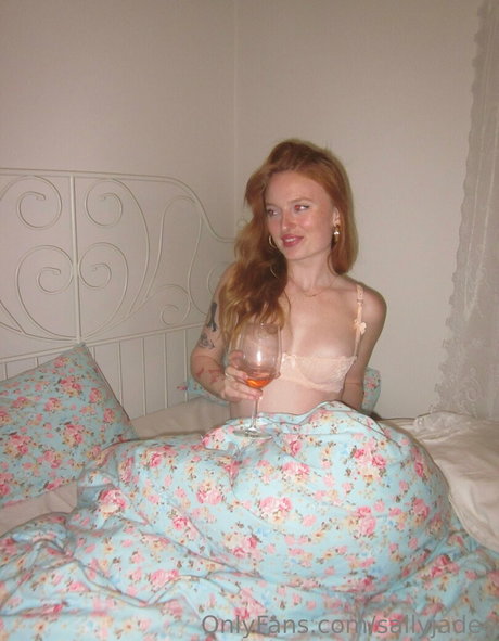 sallyjadee nude leak onlyfans