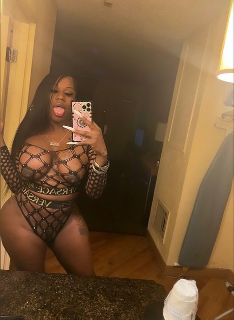 Bubbleazzasia only fans