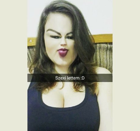 fuzyfruzsina onlyfans sextape