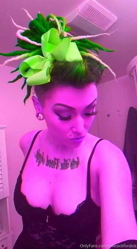 lovesickfordick onlyfans pics leaked