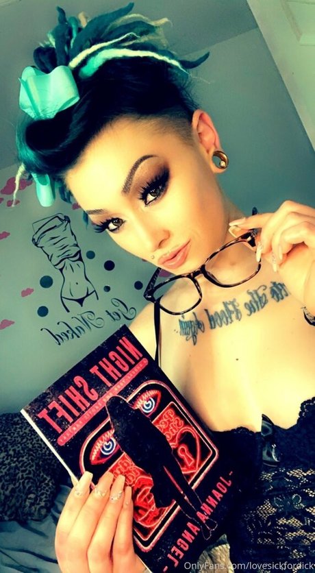 lovesickfordick only fans leaks