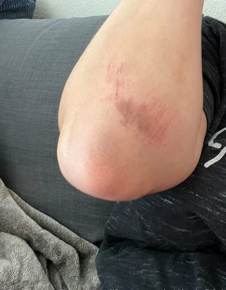 free scarlettjade214 onlyfans post