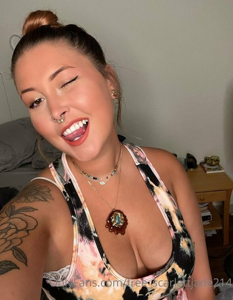 free scarlettjade214 onlyfans hot