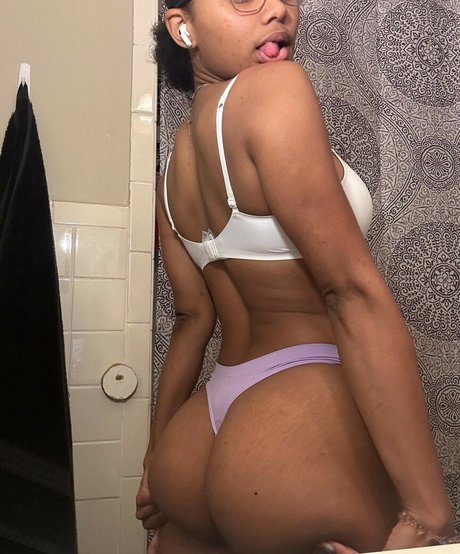 Jasmine Mitchell onlyfans exposed