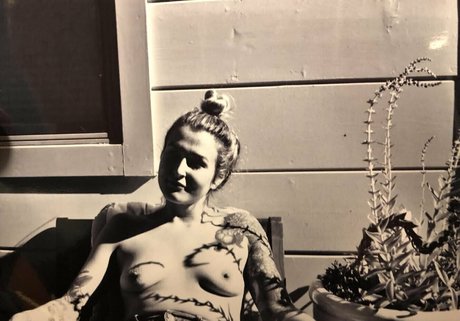 sbdolphin nudes onlyfans