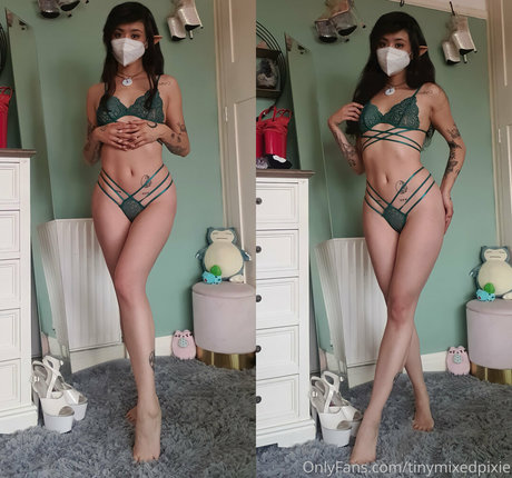 saggy tits onlyfans naked shots