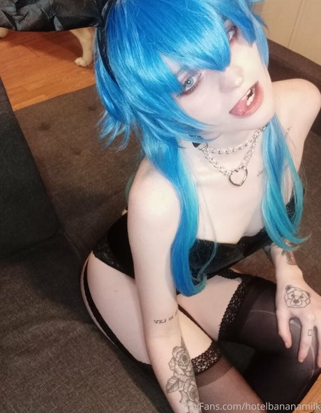 hotelbananamilk onlyfans images