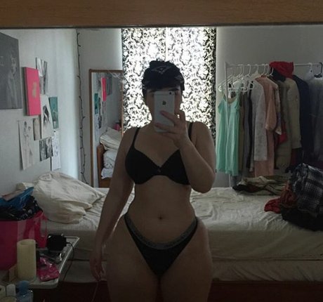 sadgalbri naked onlyfans leaks