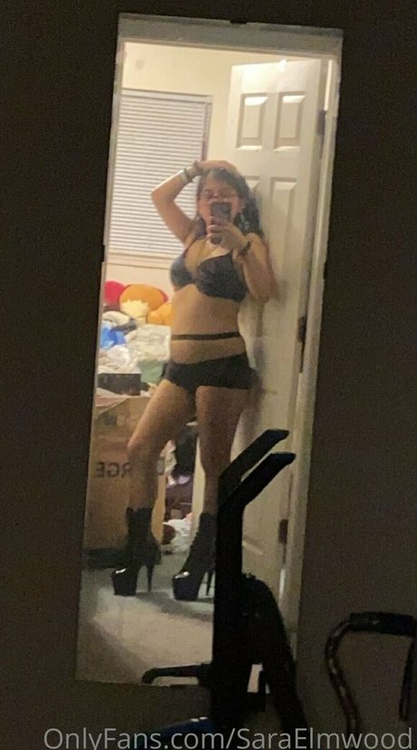 saraelmwoodfree leaked onlyfans pics