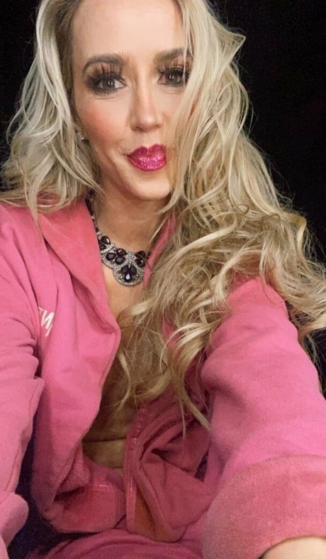 mariah r onlyfans leaked tits