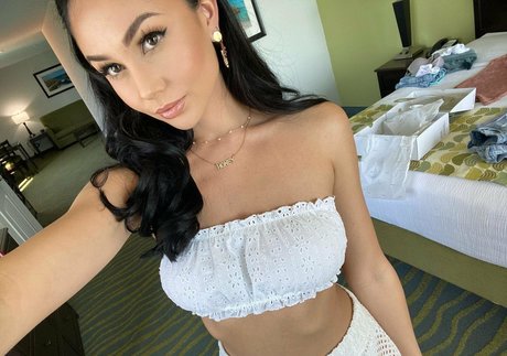 male naked onlyfans free sexy pictures