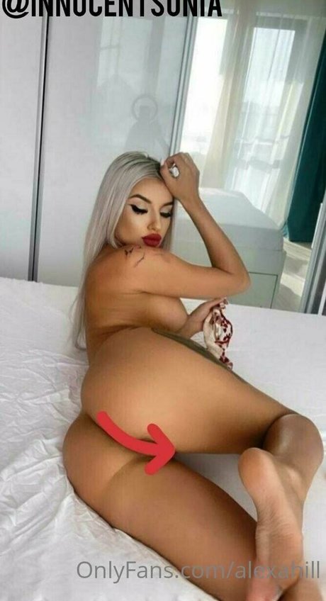 alexahill feet onlyfans