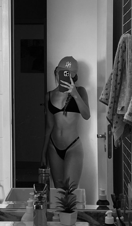 lan1nhaaa onlyfans gratis