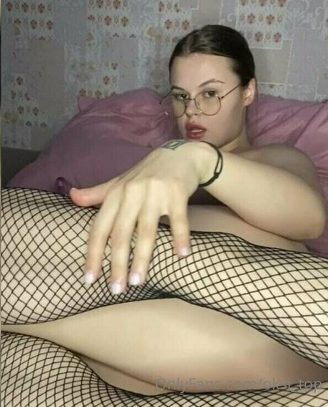oksi top onlyfans naked pics
