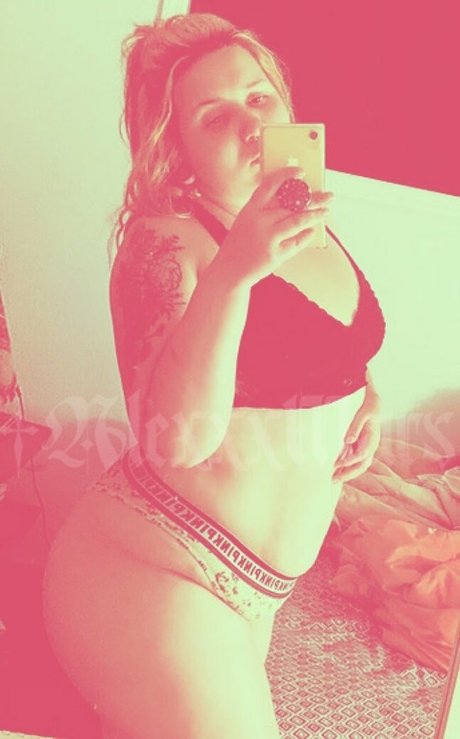 thedilfhunter onlyfans nude pictures