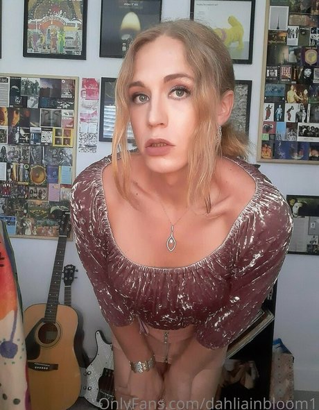 dahliainbloom1 only fans leak nude
