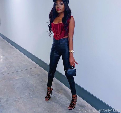 only1blair only fans pic