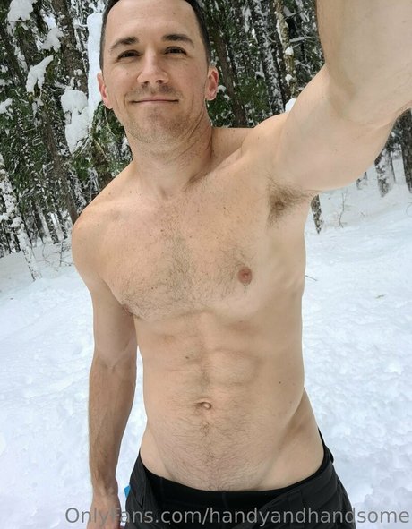 handyandhandsome naked onlyfans