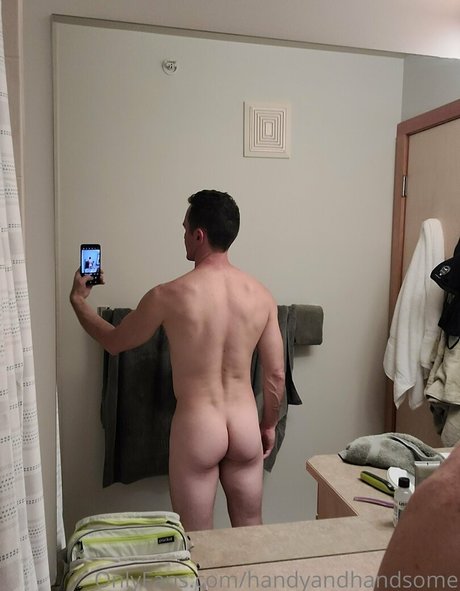 handyandhandsome onlyfans leaked nude
