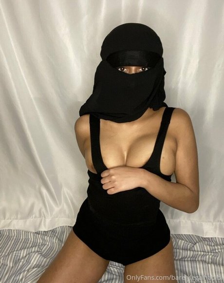 barelylegalhabibi onlyfans nude