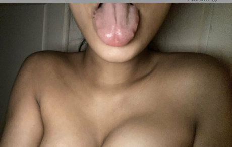 barelylegalhabibi free onlyfans