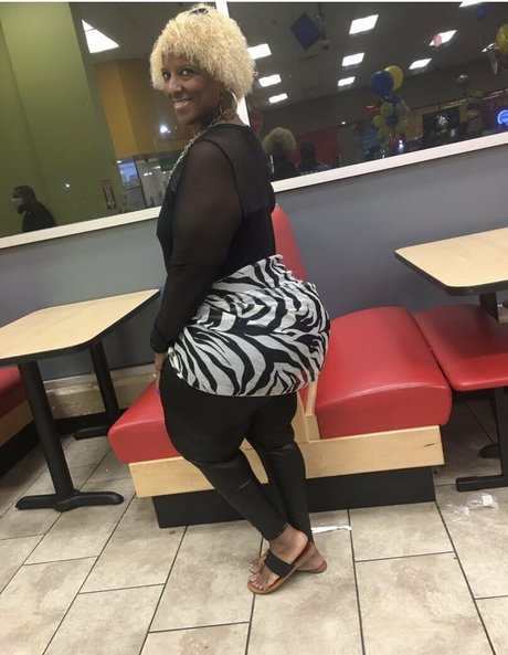 msphat70 only fans photos