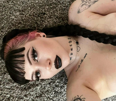 sienafaefree free only fans