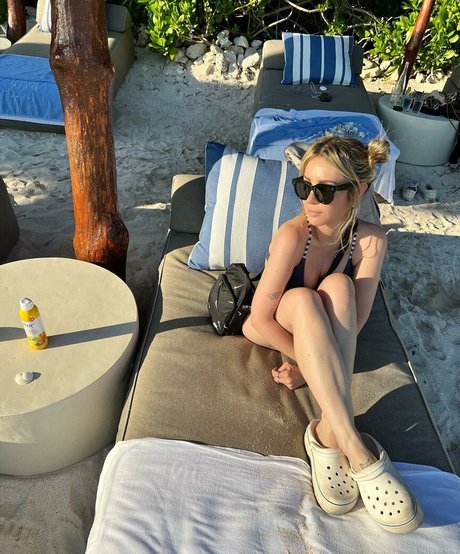 Alison Wonderland onlyfans tits