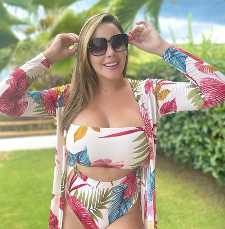 Dakenza Gonzalez onlyfans leams