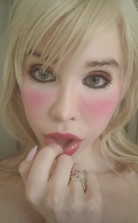 sarinavalentina leaked onlyfans photos