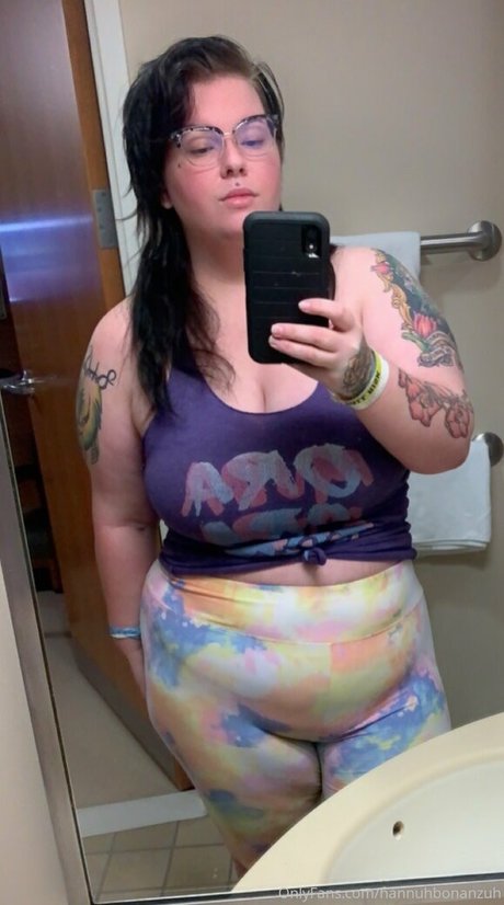 hannuhbonanzuh onlyfans pics nude