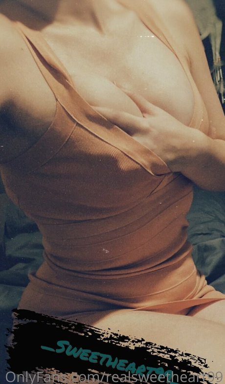 realsweetheart99 only fans nude leaks